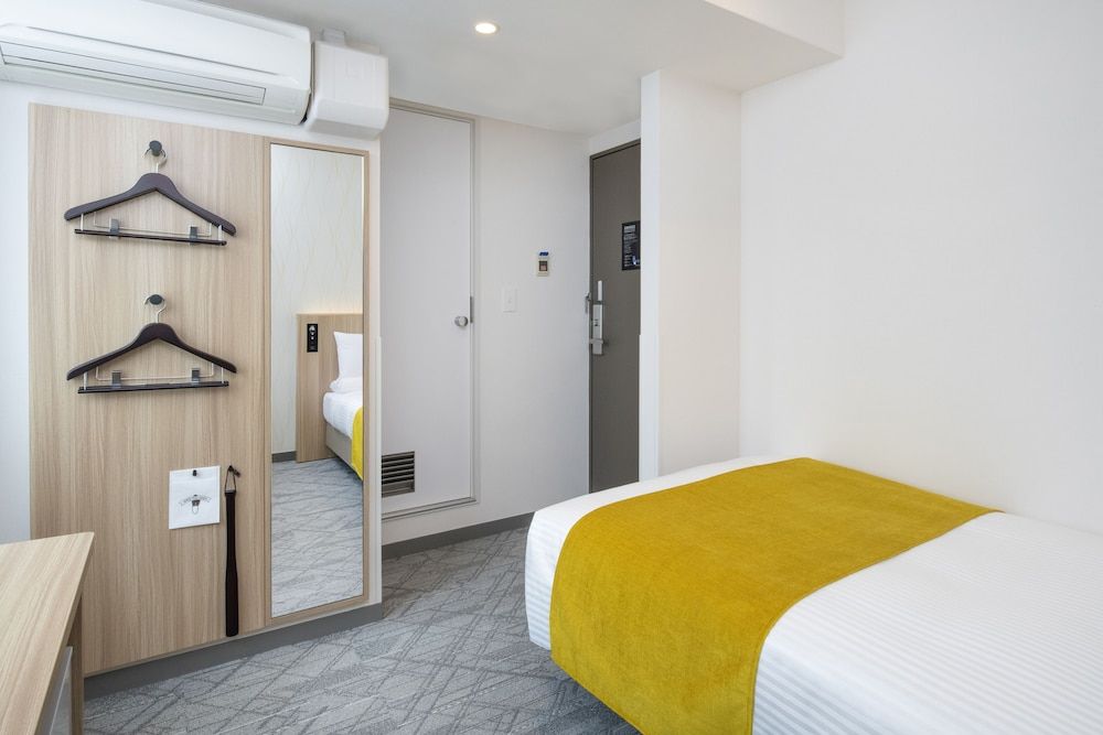 HOTEL MYSTAYS Nishi Shinjuku Standard Semi-double Room, Non Smoking (For 2 Adults) 2