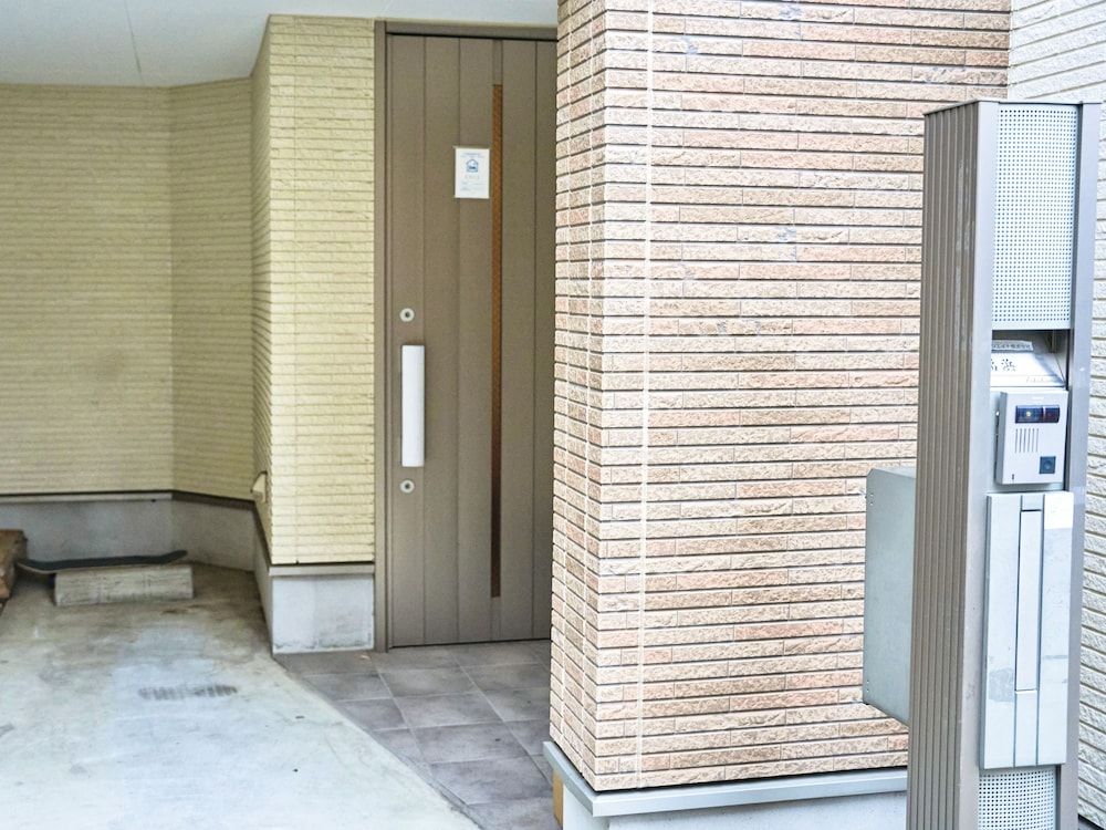 undefined Higashi Shinjuku Modern house 3