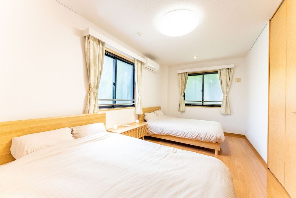 undefined Minamiaoyama 1st