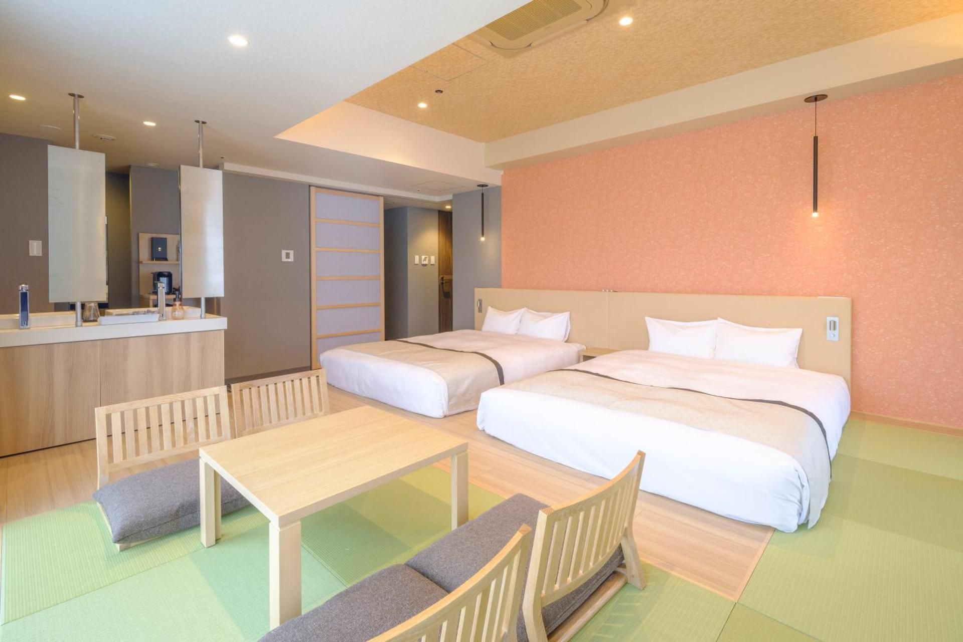 Premium Deluxe Twin Room