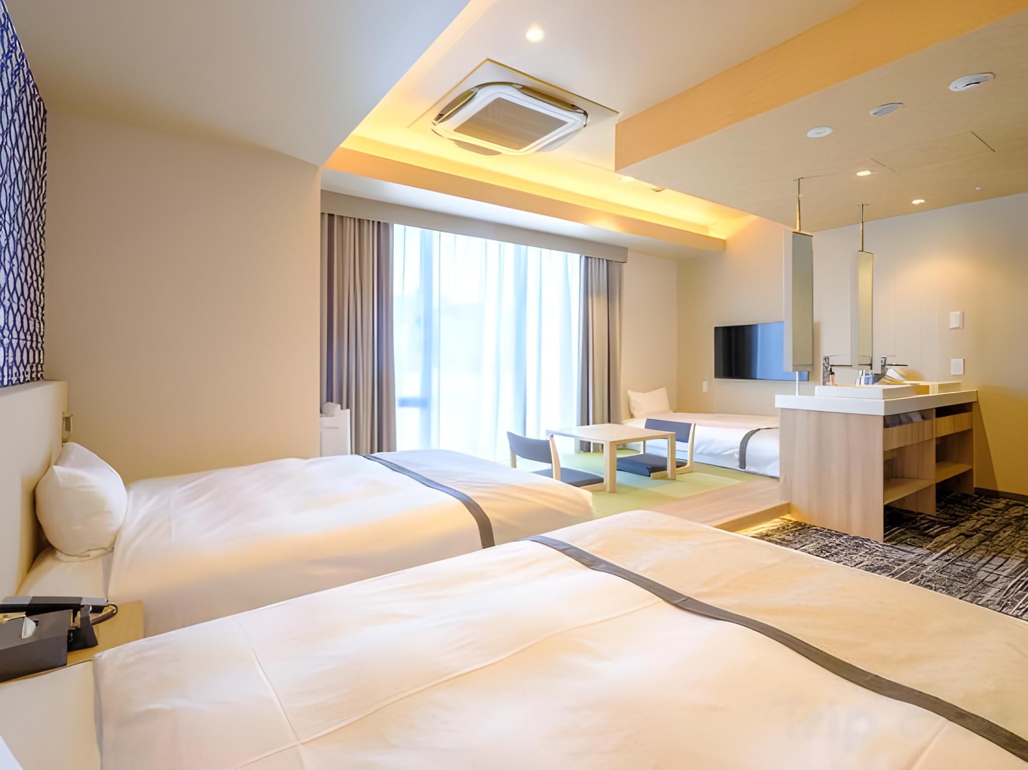 Luxury Triple Room