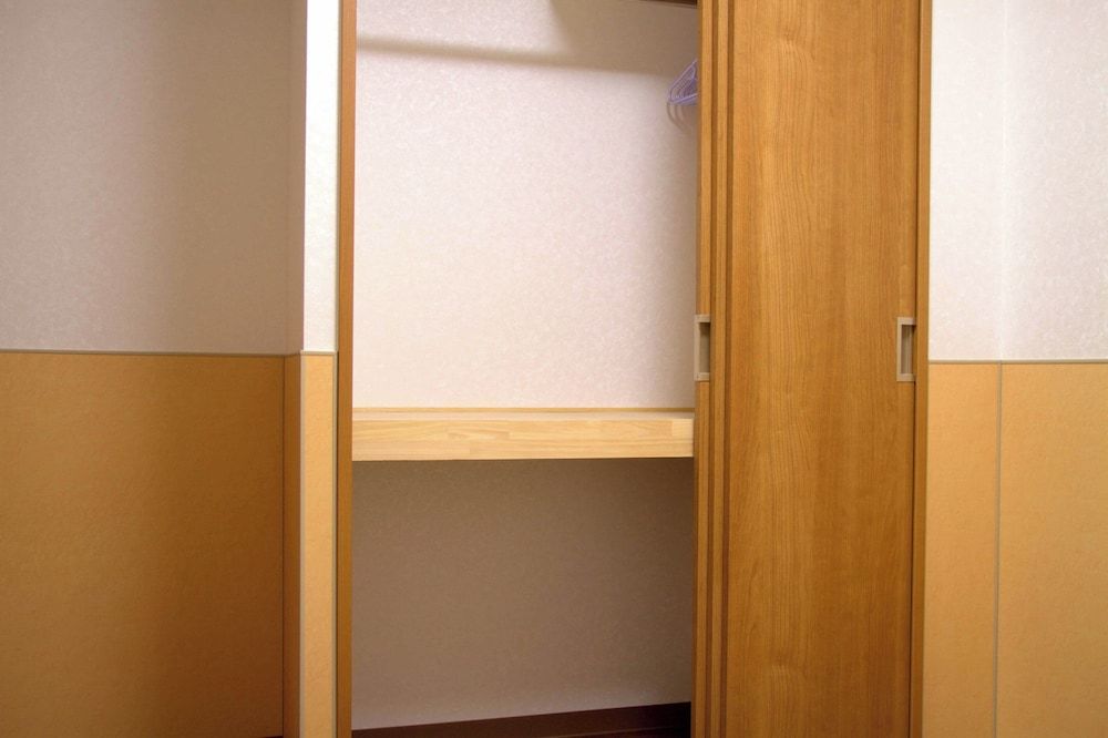 undefined Ueno House VIP 10