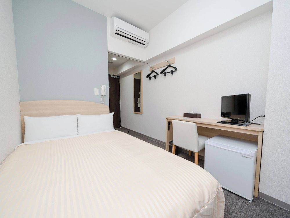 Semi-double Room