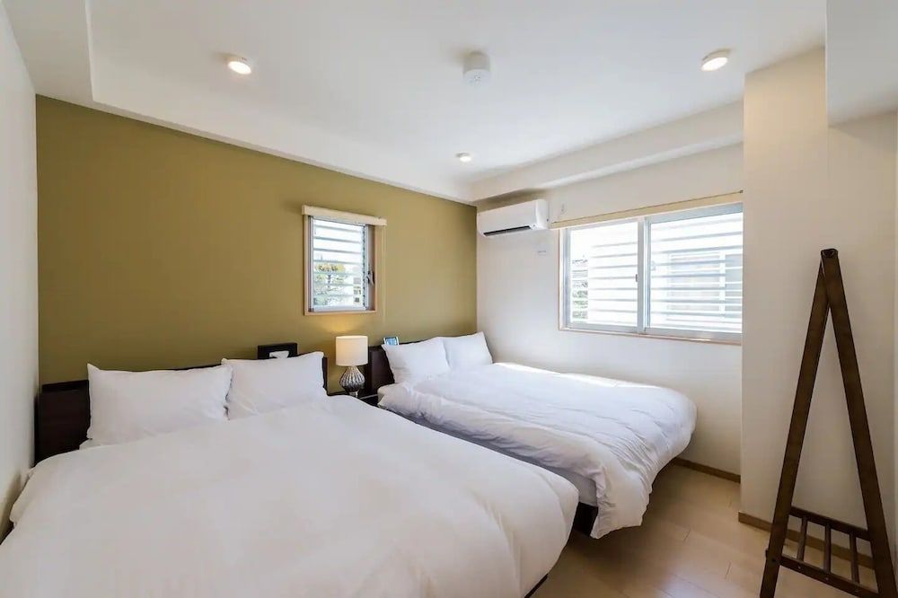 Basic Condo, 3 Bedrooms, Non Smoking, Pets Allowed