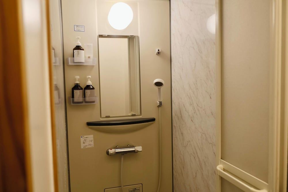 RYOKAN PLUM Family Room (One Bed Room) with Private Bathroom, Non Smoking 4