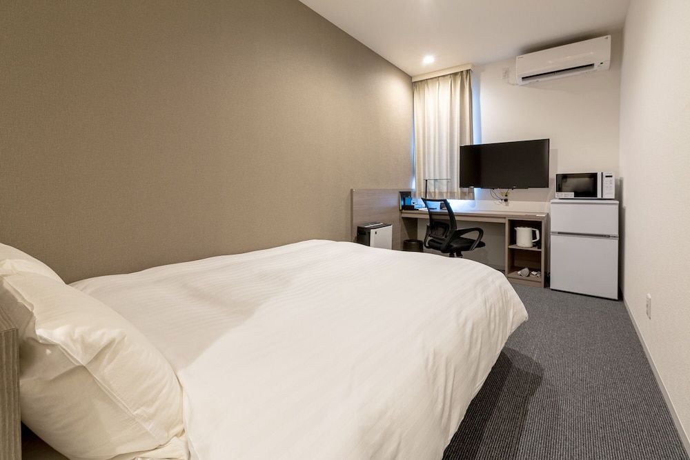 Standard Double Room, Non Smoking (check-in is not available after 11PM)