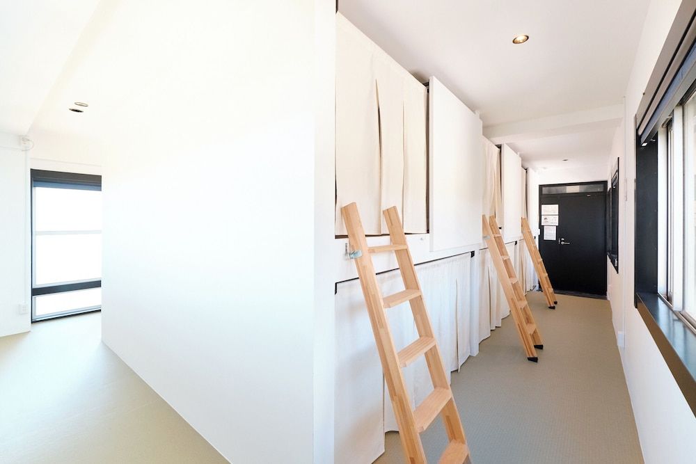 J-Hoppers Lake Biwa Guesthouse - Hostel