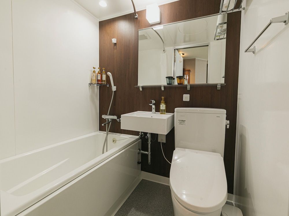 Hotel Arthur KITAHAMA BASE Economy Twin Room, 2 Twin Beds, Non Smoking 2