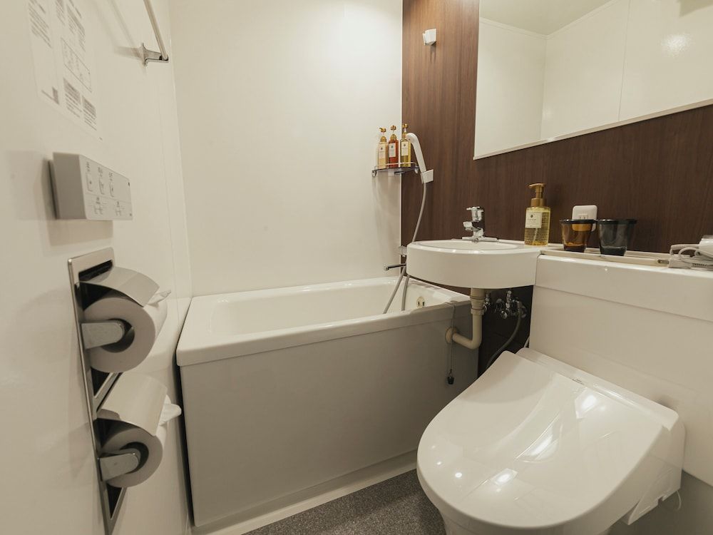 Hotel Arthur KITAHAMA BASE Standard Twin Room, 2 Bedrooms, Non Smoking 3
