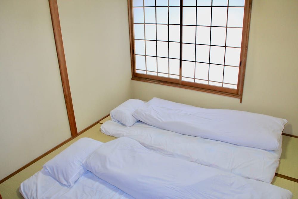 Economy Twin Room
