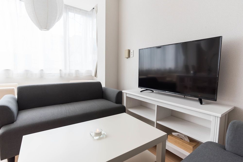 Bijou Suites Ferries Wheel View 10 bed rooms for family 38