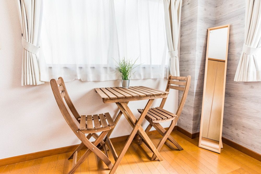 Bijou Suites Ferries Wheel View 10 bed rooms for family 31