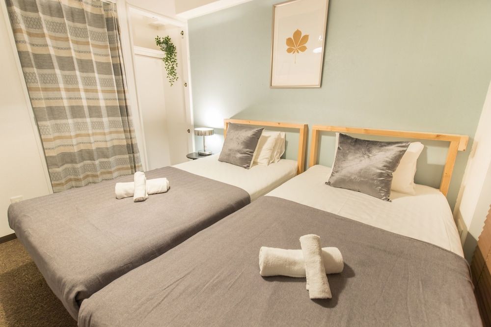 undefined URO apt Tsuruhashi station 8