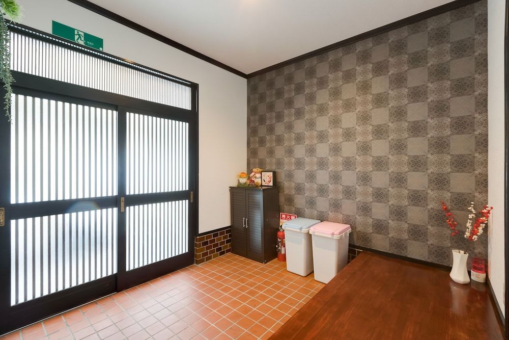 undefined Karinsou 10