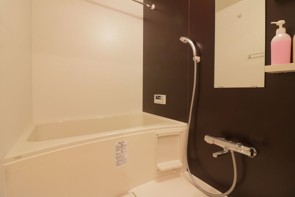 Modern Apartment Osaka Dome Mae MO702 3