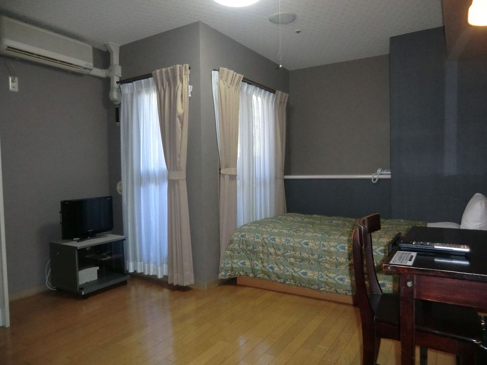 undefined Azu Garden Nipponbashi 4