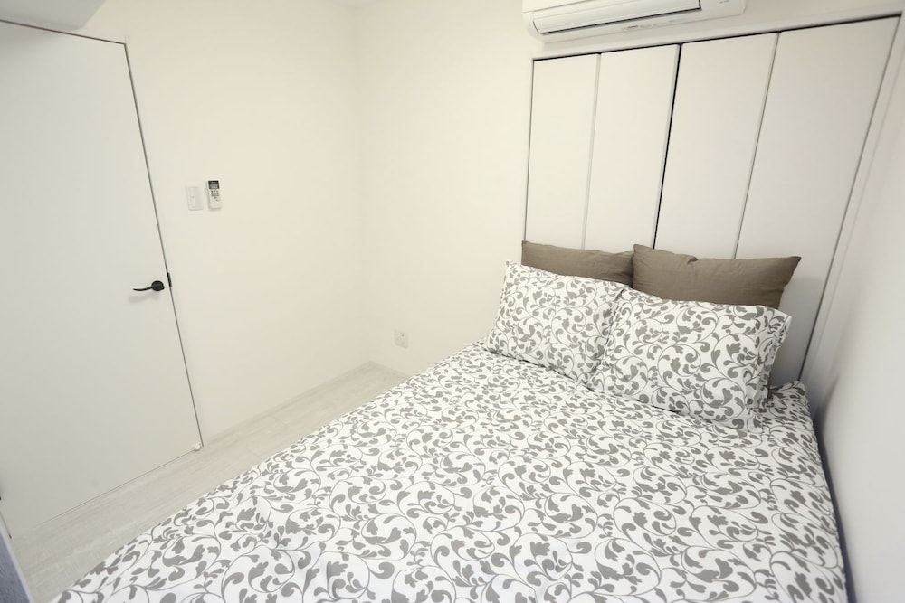 NANBA EAST Designer studio room Superior Apartment, 2 Bedrooms, City View 4