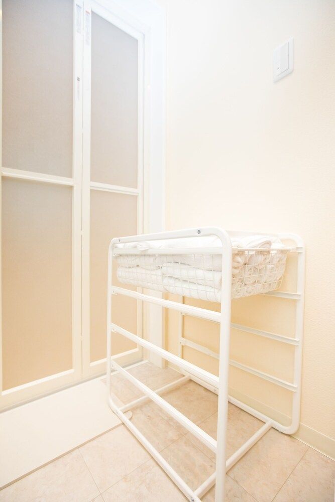 Tsuru House Family Room 22