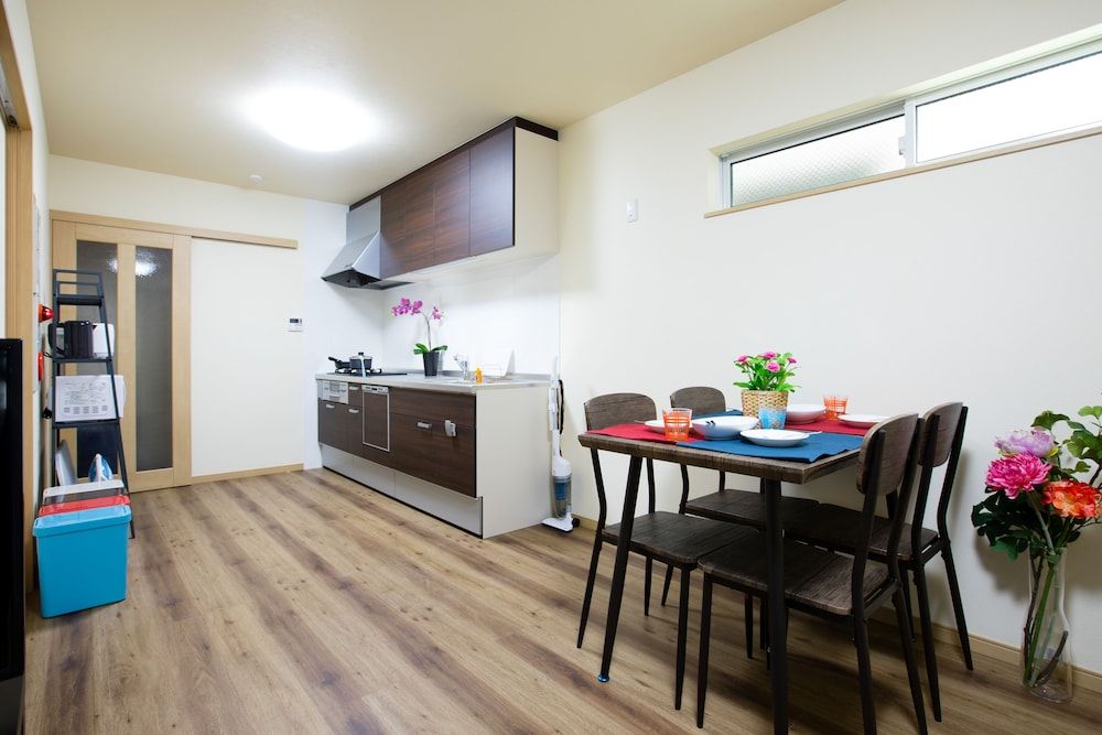 Tsuru House Family Room 15