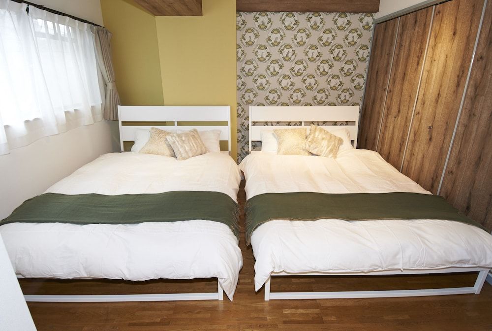 undefined MAX Ebisu 6