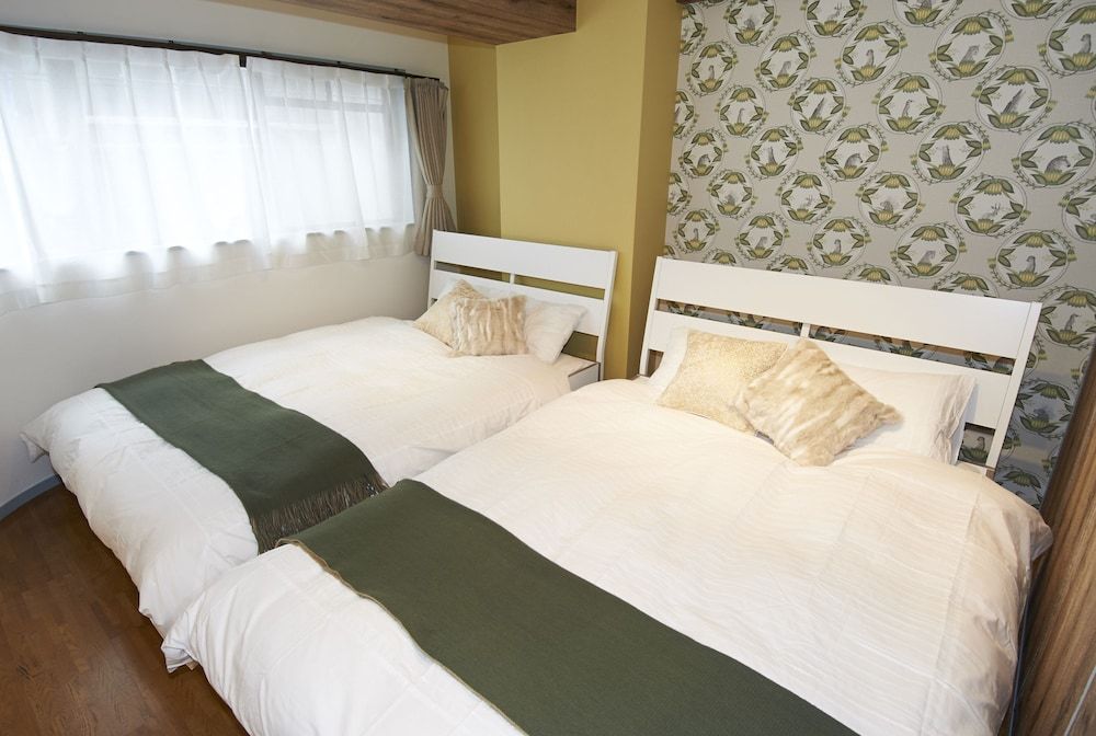 undefined MAX Ebisu 7