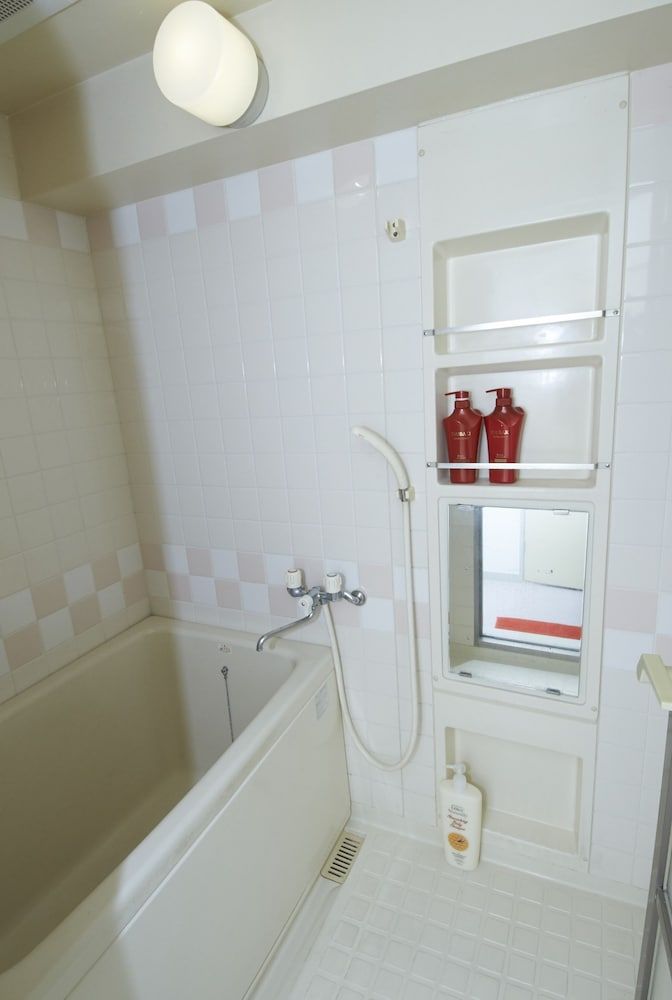 MAX Ebisu Apartment Room 701 6