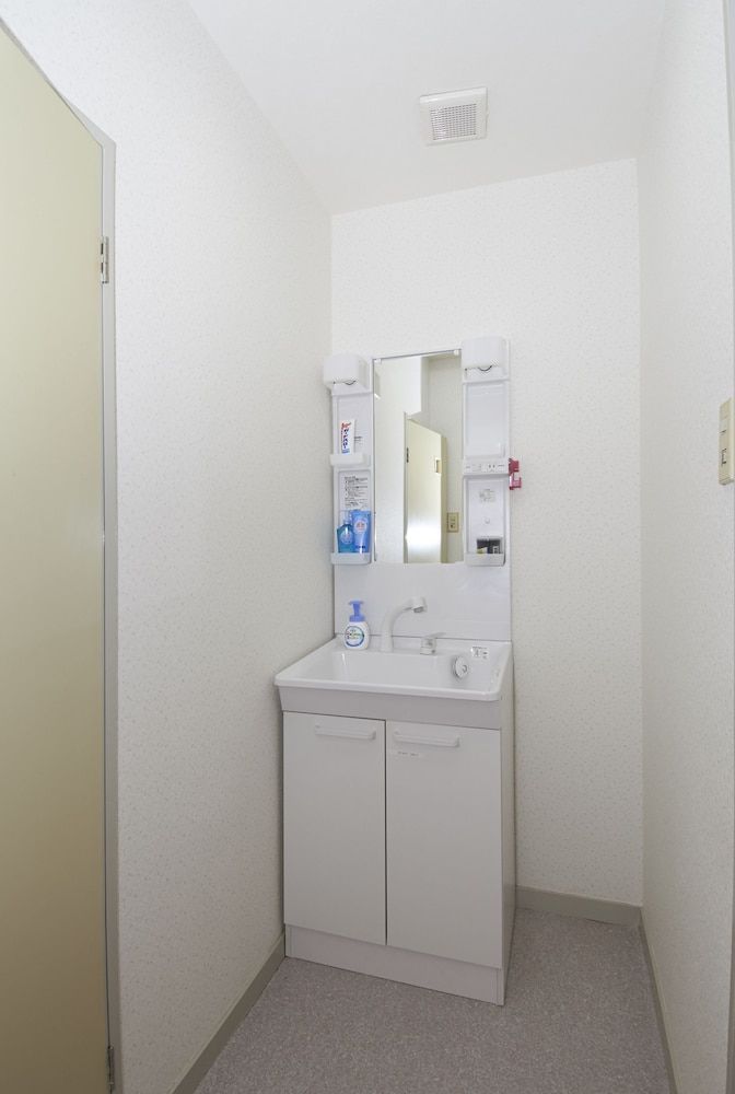 MAX Ebisu Apartment Room 701 8