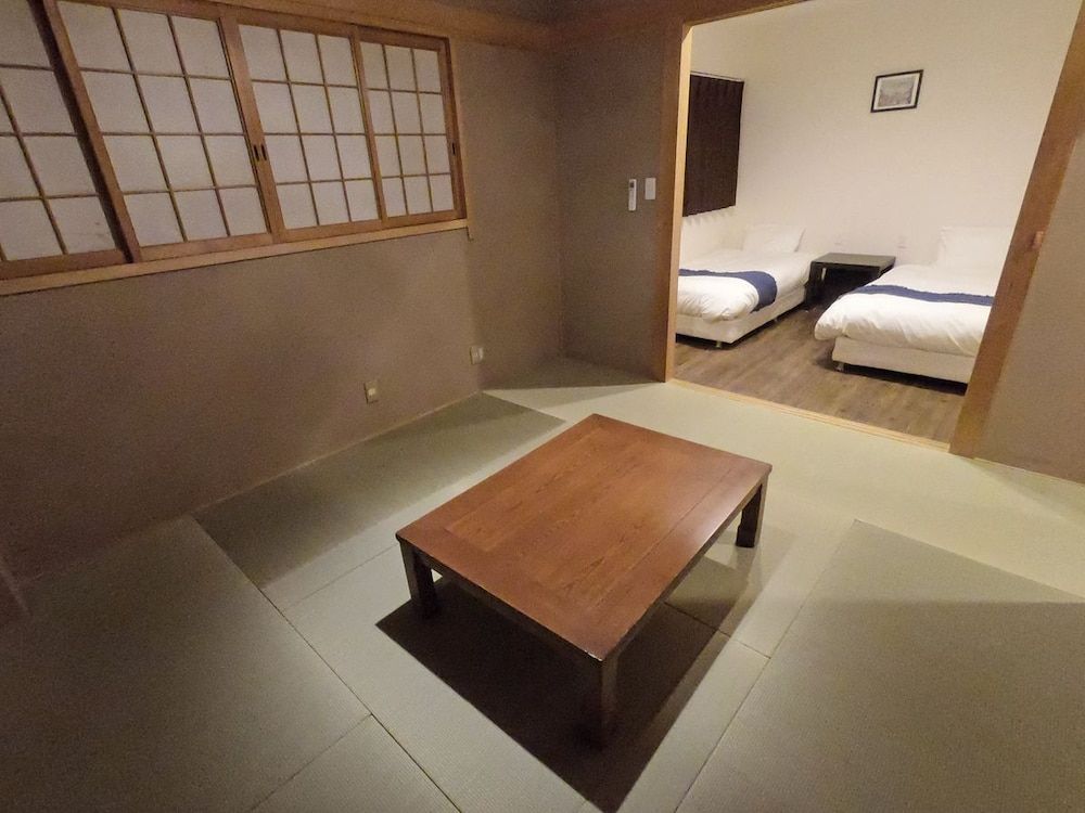 undefined TERRACE HOUSE Bentencho 5