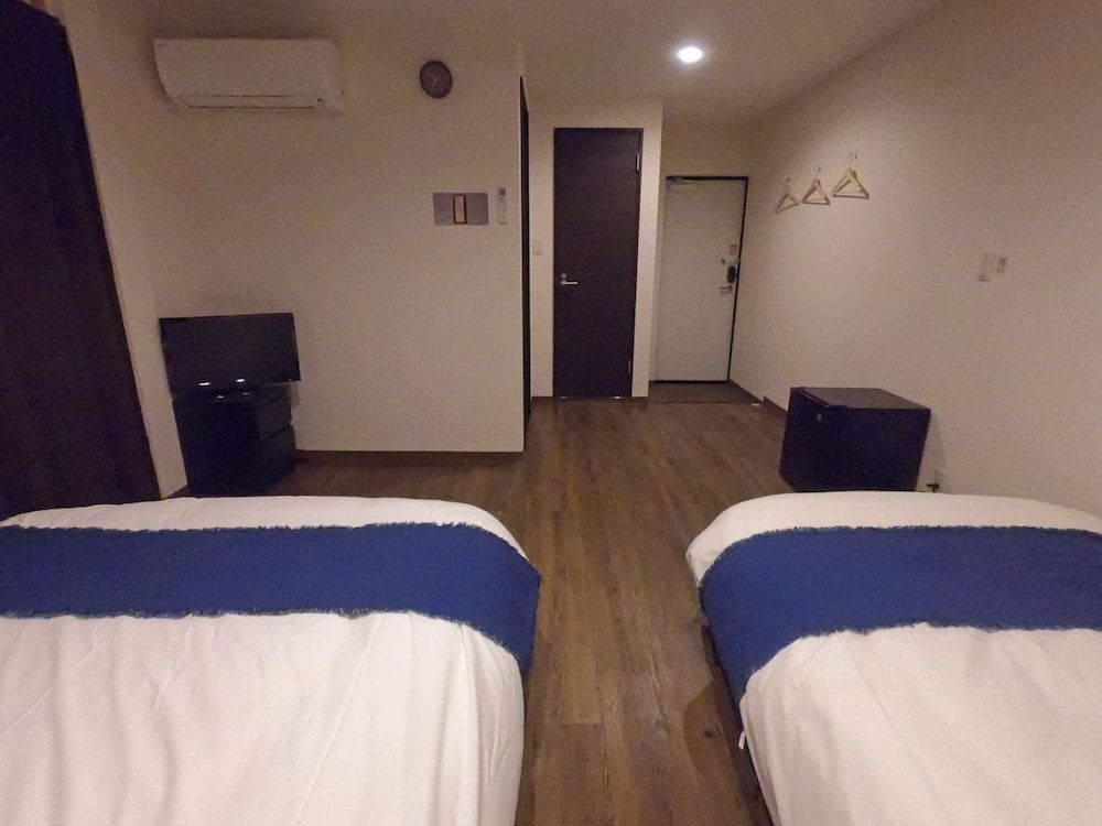 TERRACE HOUSE Bentencho Twin Room (1 double bed, 1 single bed) 4