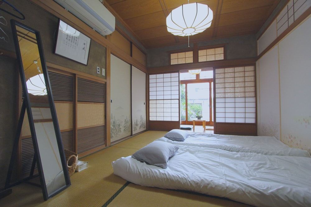 undefined i Osaka Traditional 7