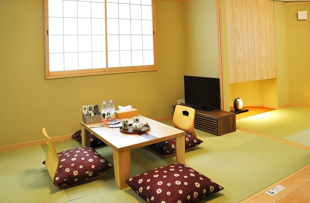 undefined harper house 8