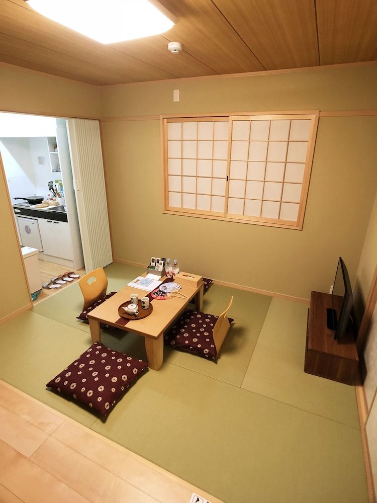 undefined harper house 9