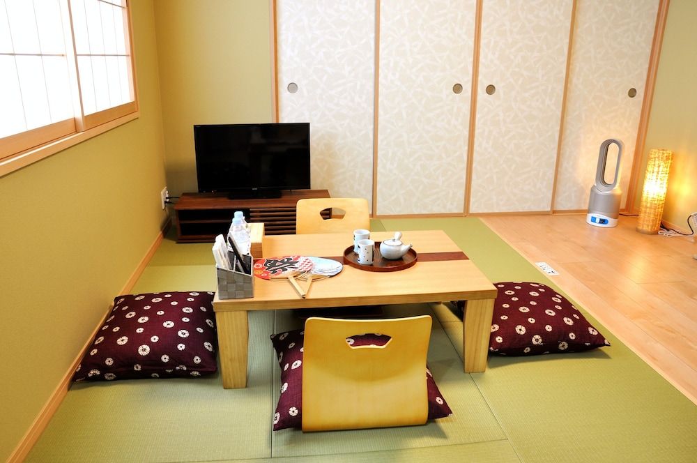 harper house Family Suite (Green) 15