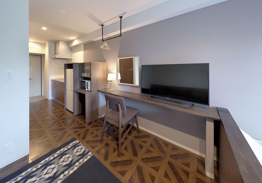 e-stay ebisu Standard Room B (2-8F) 18