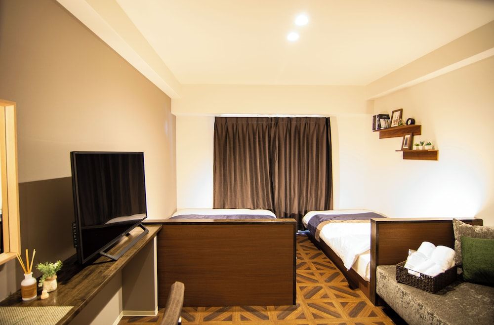 e-stay ebisu Standard Room B (2-8F)