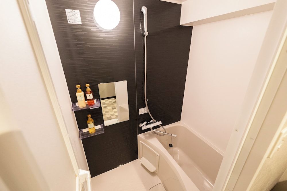 e-stay ebisu Standard Room B (2-8F) 12