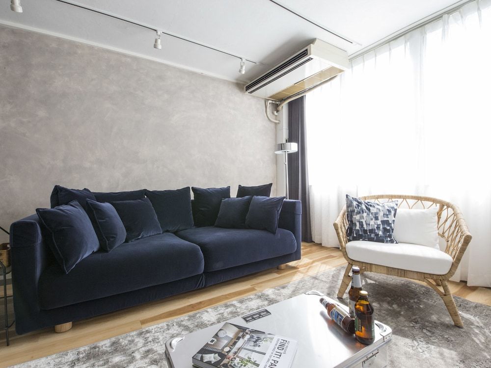 nid NAMBA Station House Deluxe Suite 3/4F 24