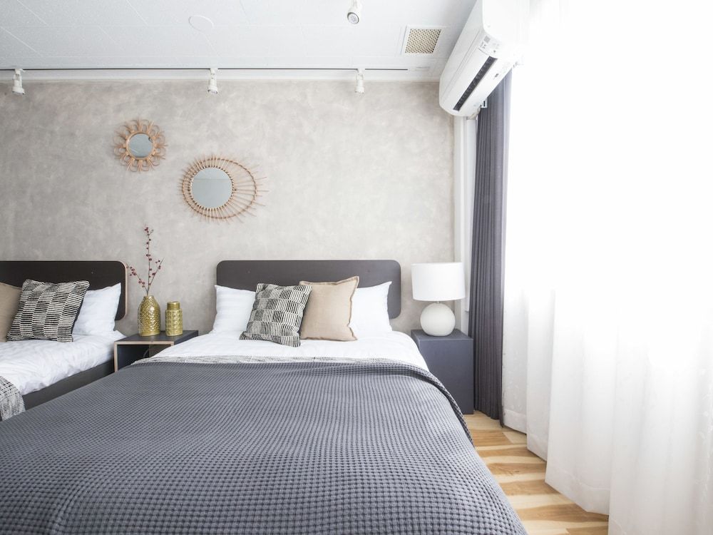 nid NAMBA Station House Deluxe Family Room 2F