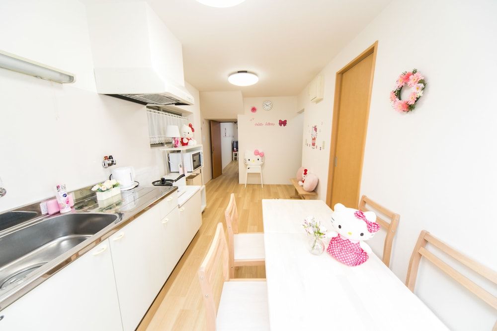 undefined Dotonbori Nipponbashi Large Room M2 6