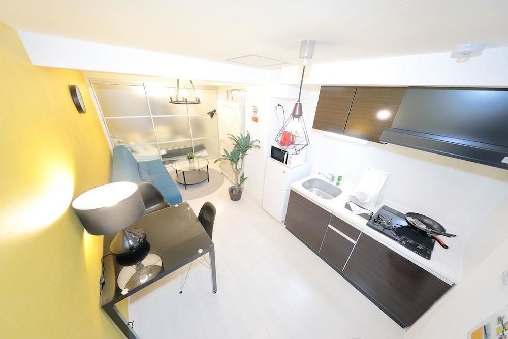 Premier in Land Mark Ebisu Osaka 302 (171-17) Apartment 2