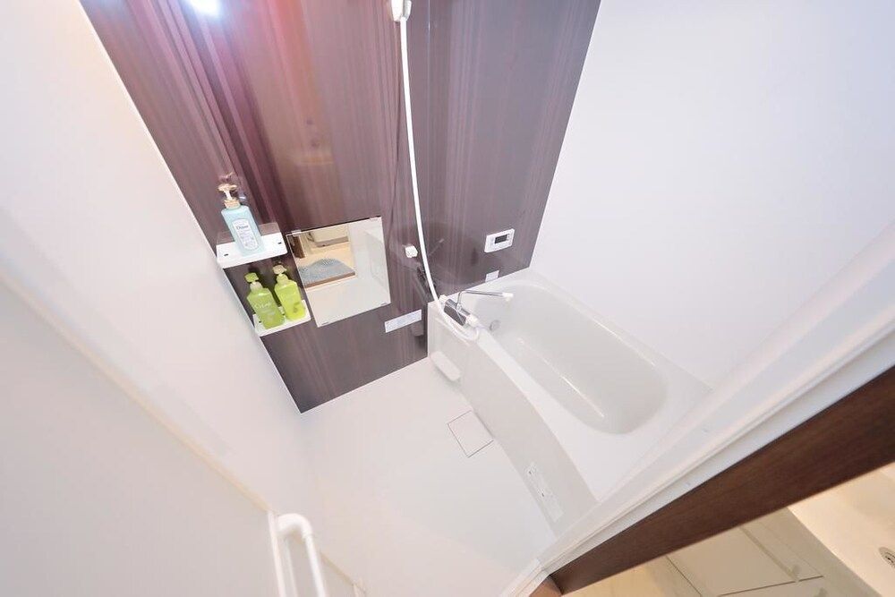 Premier in Land Mark Ebisu Osaka 302 (171-17) Apartment 27