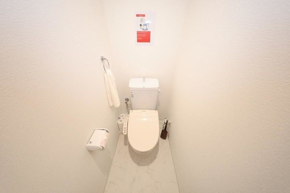 Premier in Land Mark Ebisu Osaka 302 (171-17) Apartment 28