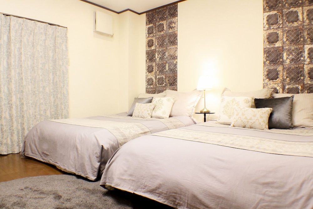 Gold House Namba Minami House 4
