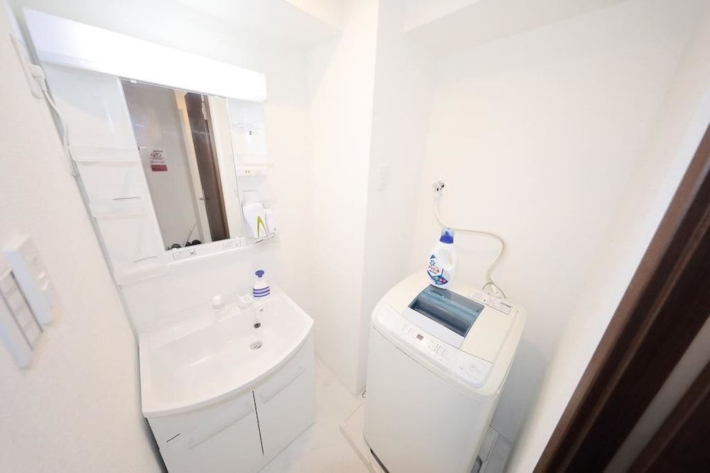 undefined Premier in Land Mark Ebisu Osaka 402(187-1) 8