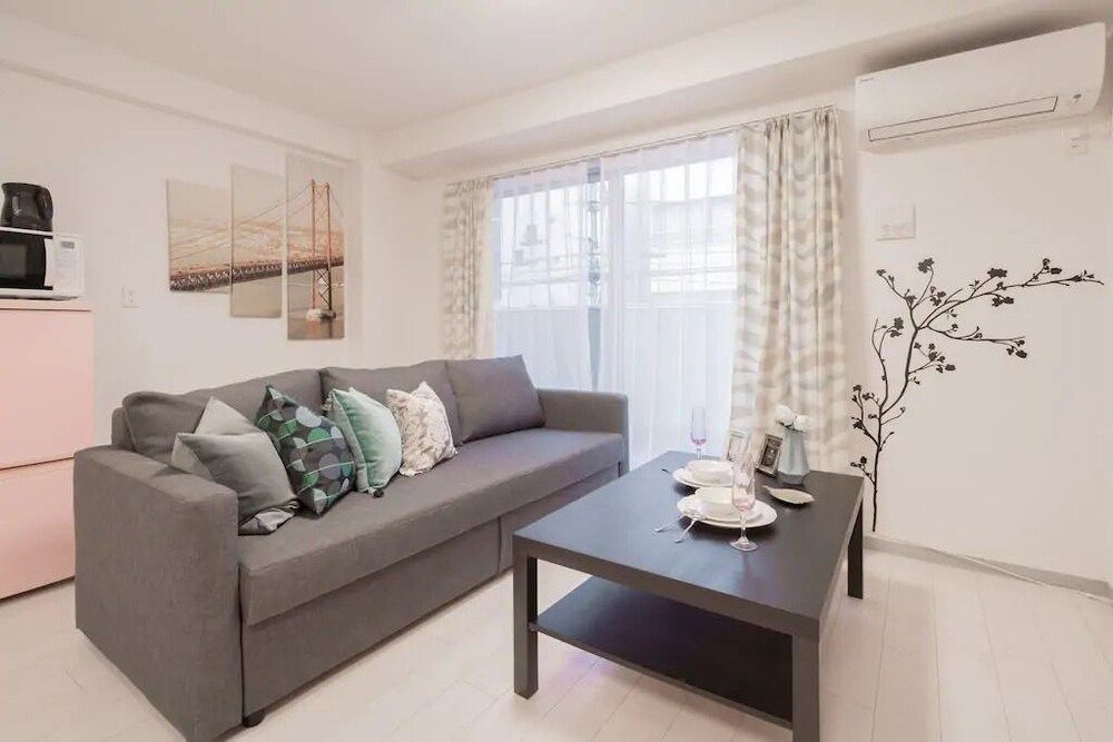 undefined Hatch NAGAHORI 201 10