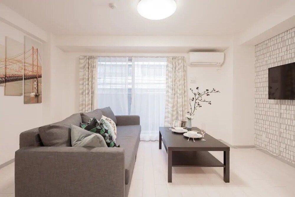 undefined Hatch NAGAHORI 201 9