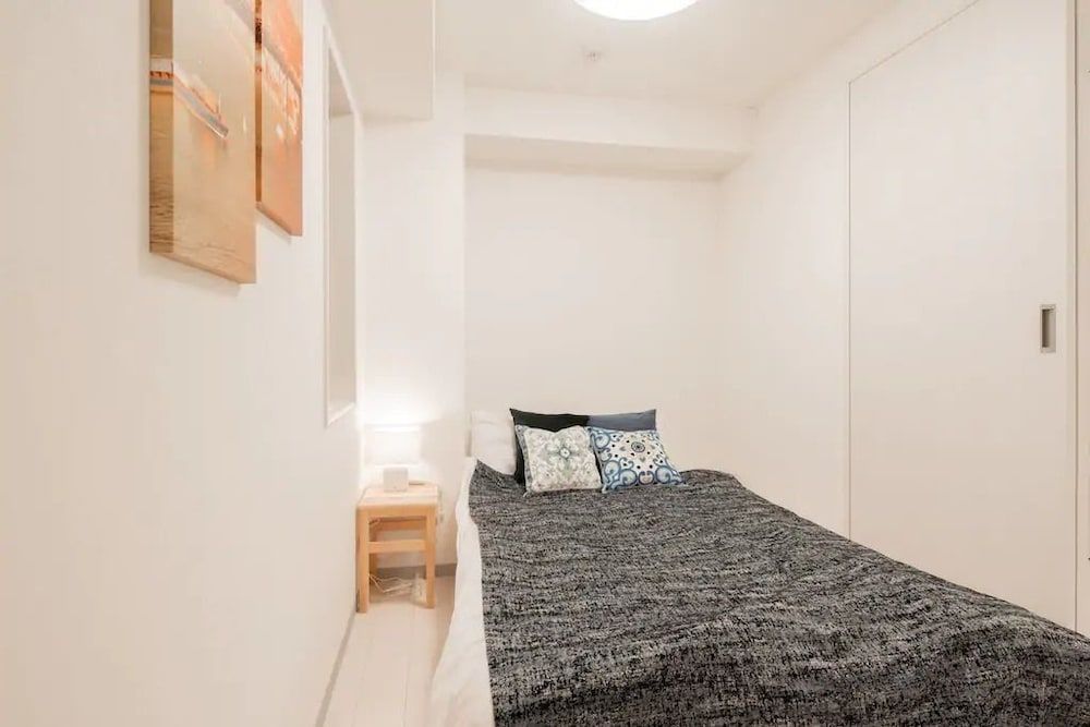 undefined Hatch NAGAHORI 201 4