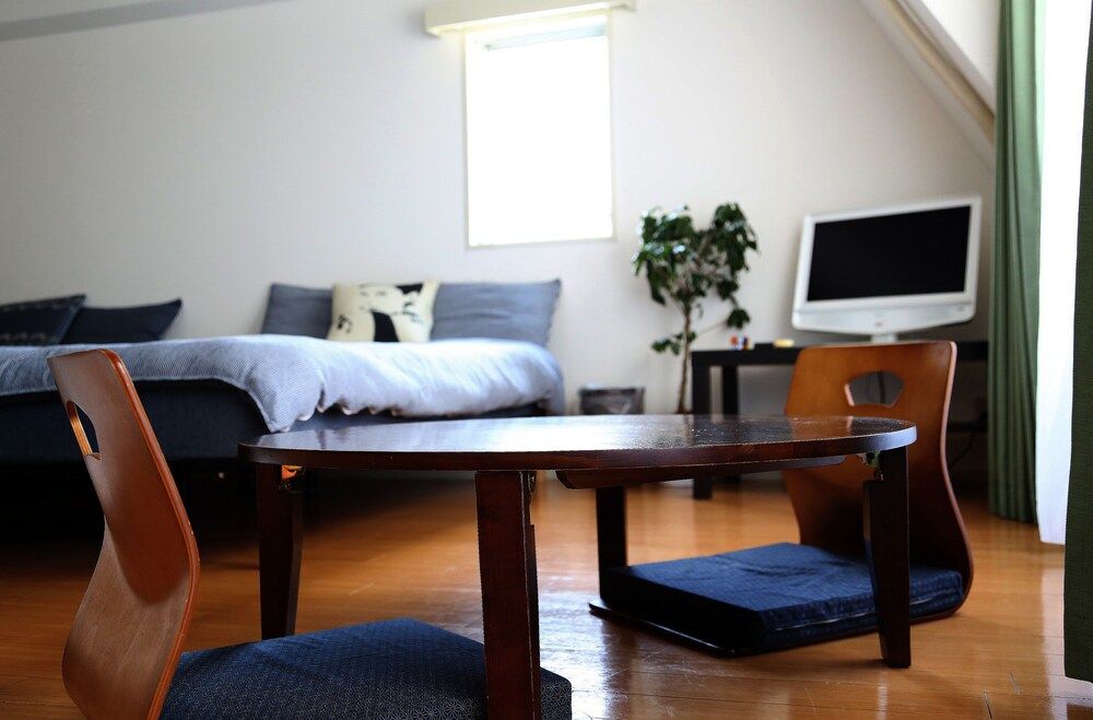 Guest House Euro Honmachi Apartment 24