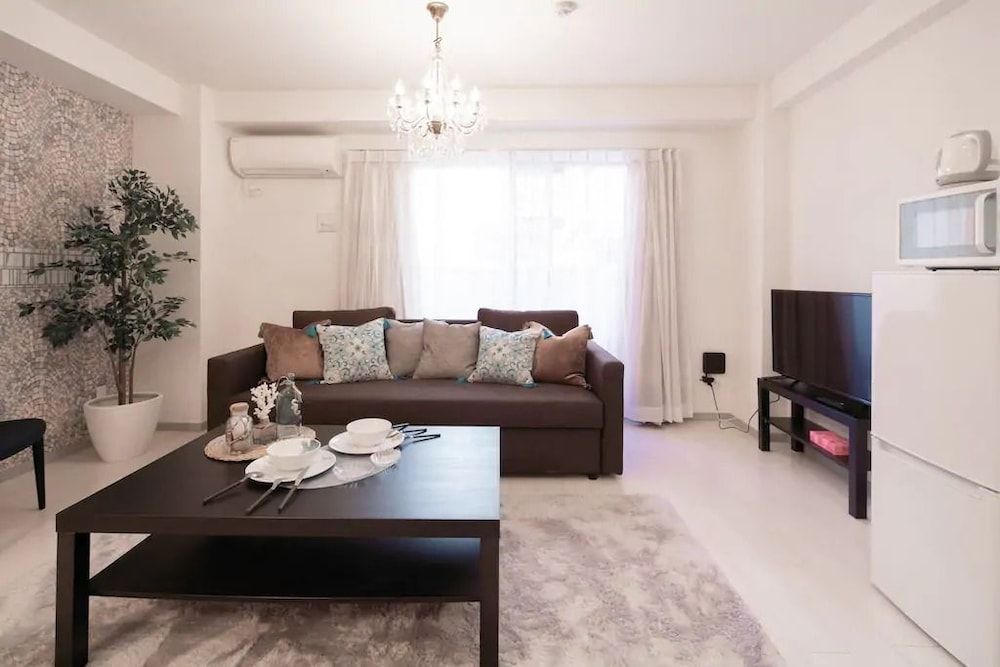 Hatch NAGAHORI 402 Apartment 10