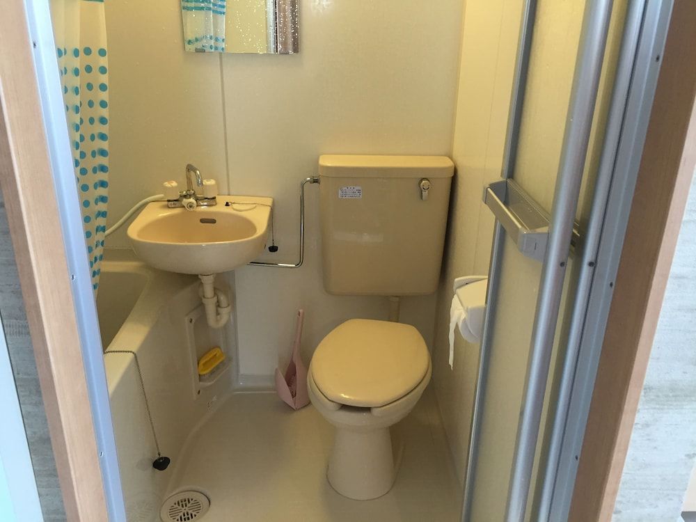 Apollo Properties Apartment 204 7